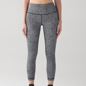 Lululemon High Times  Pant - 6